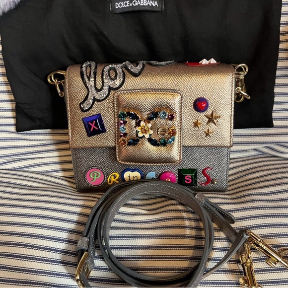 Authentic⚠️Dolce & Gabbana Gold and Silver Embellished Crossbody Bag - Picture 4 of 11
